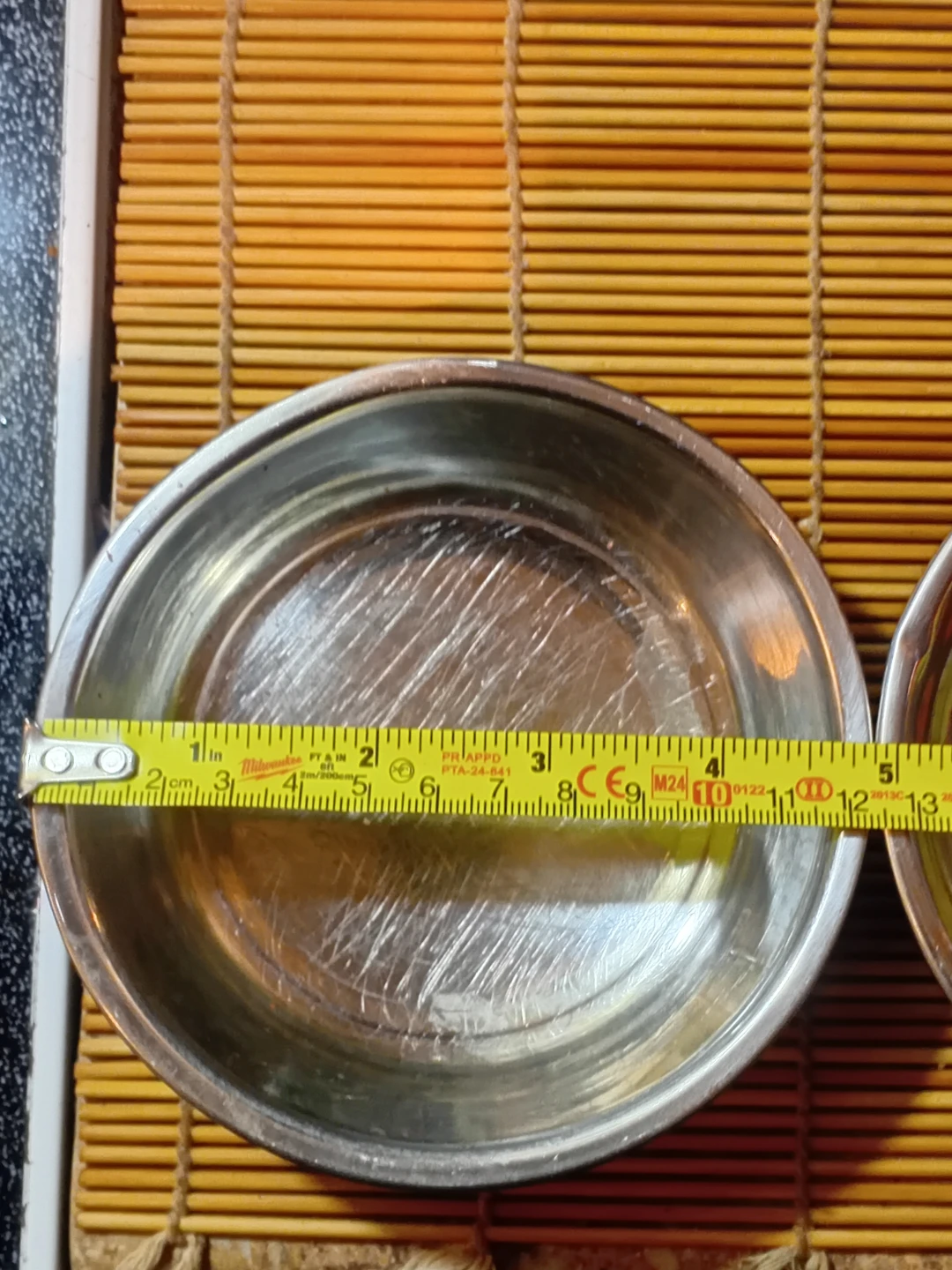 Set of 2 Stainless Steel Pet Bowls - photo 2