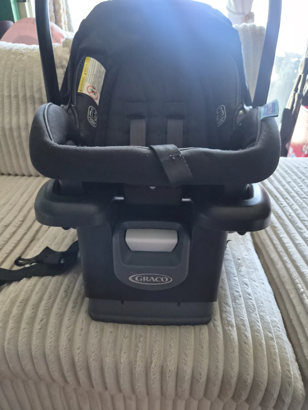 Graco SnugRide 35 Lite LX Infant Car Seat - photo 3