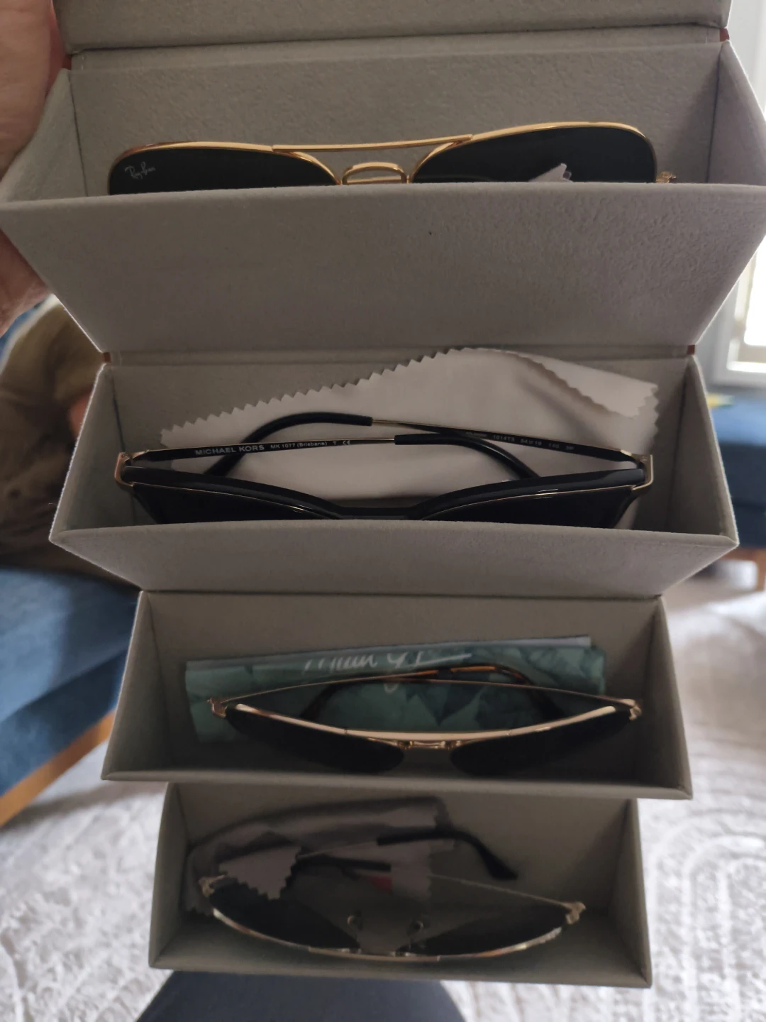 Ray-Ban Aviator Sunglasses with Case