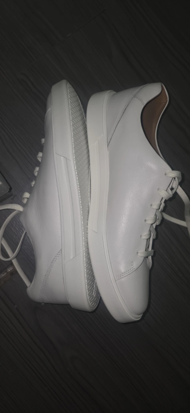 Brand New Clarks Men's white  Causal Sneakers (Size 47) - photo 2