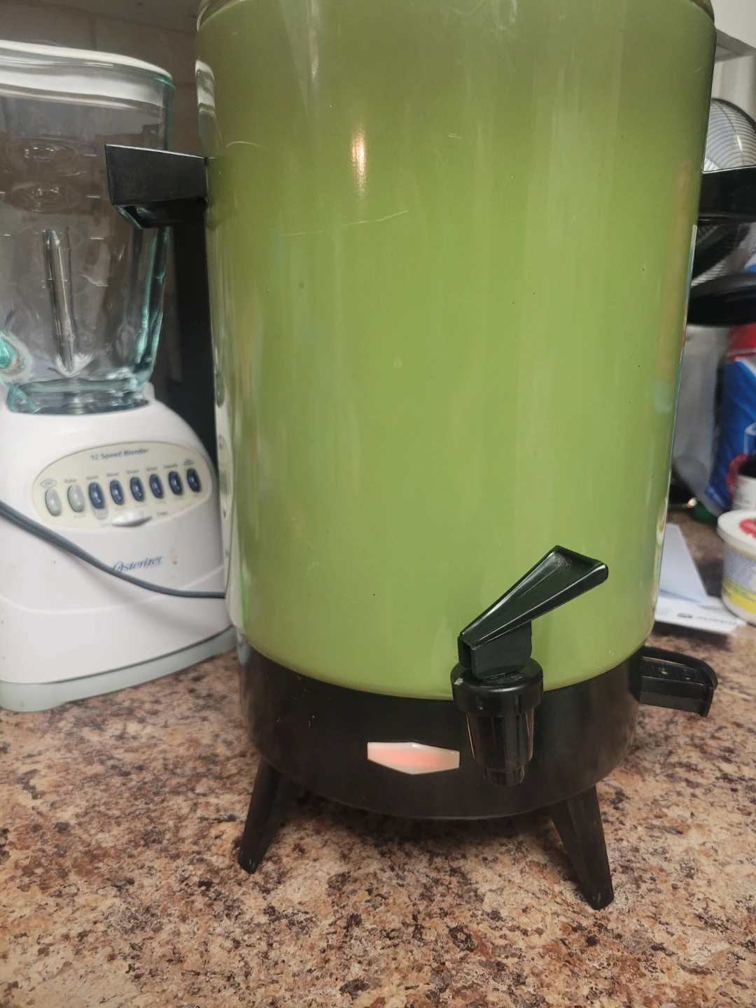 Vintage Avocado 20 Cup Percolator Coffee Maker