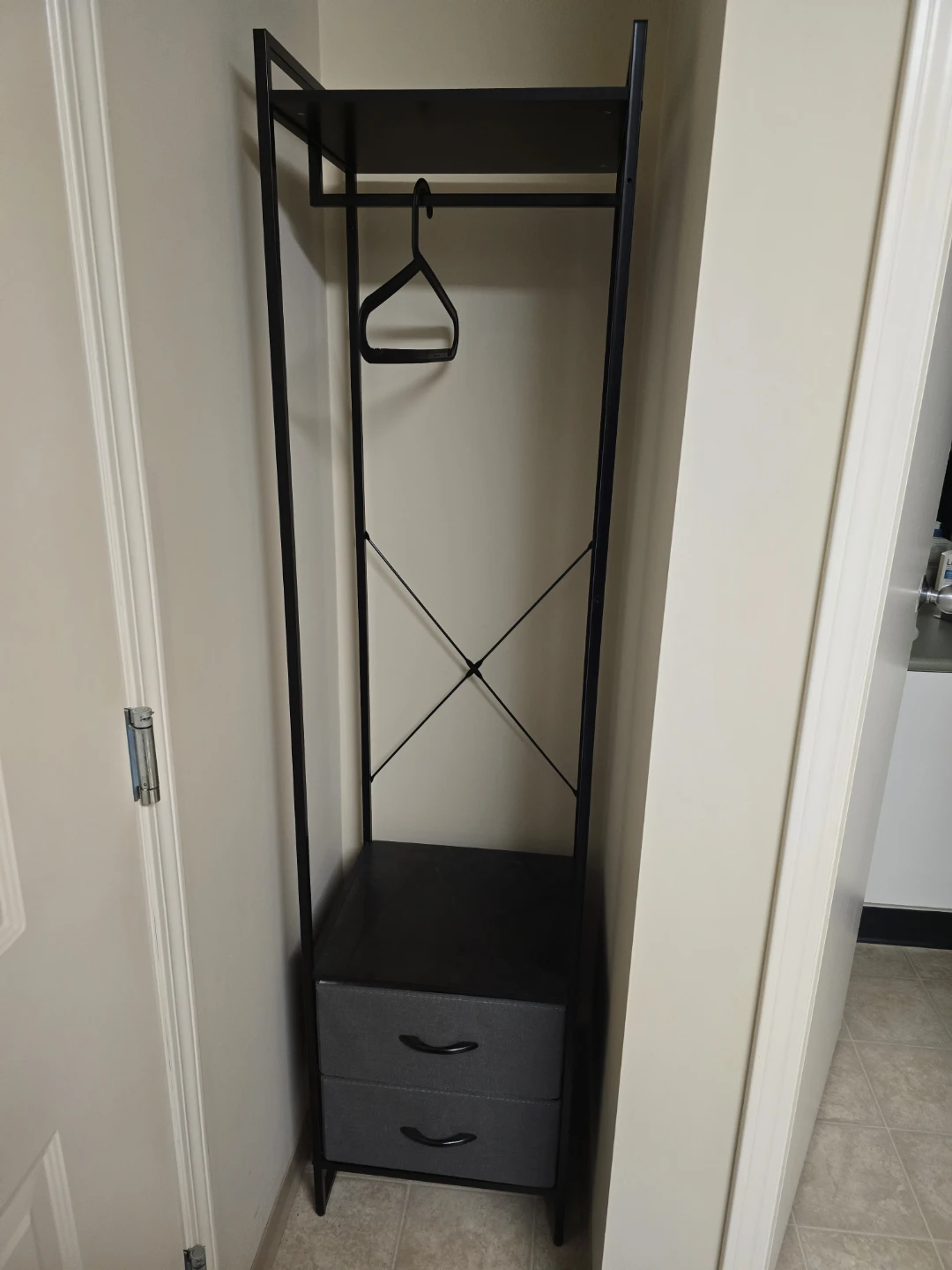 Clothing Rack with 2 Drawers