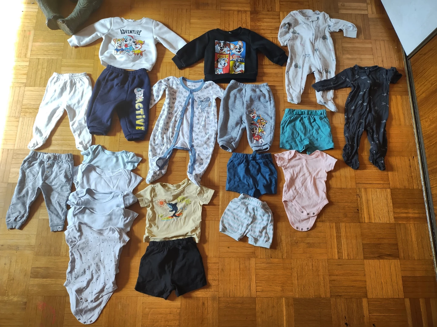 Assorted Baby Clothes Bundle 0-6 months