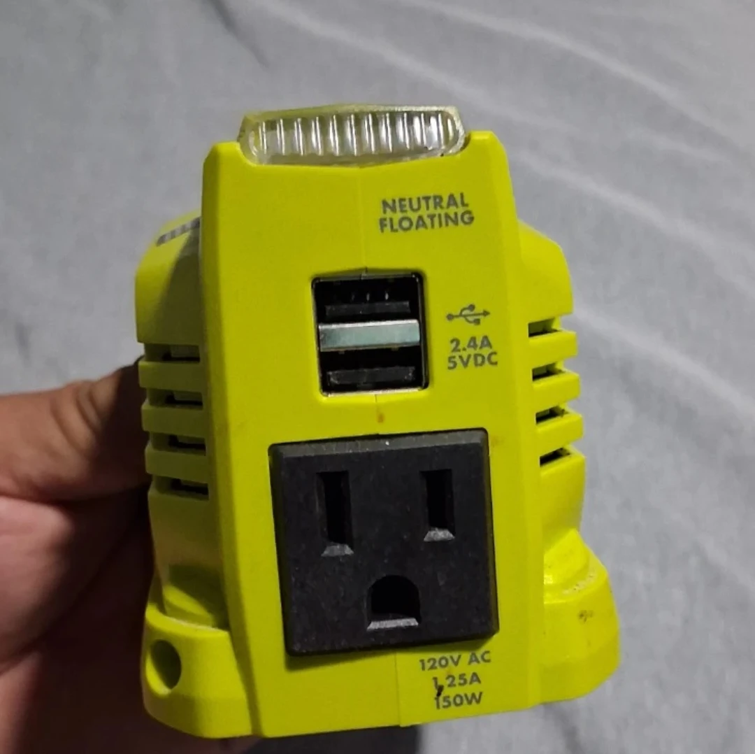 RYOBI ONE+ 18V Power Source Inverter