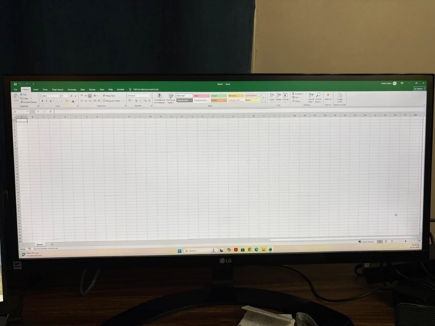 LG Computer Monitor - photo 4