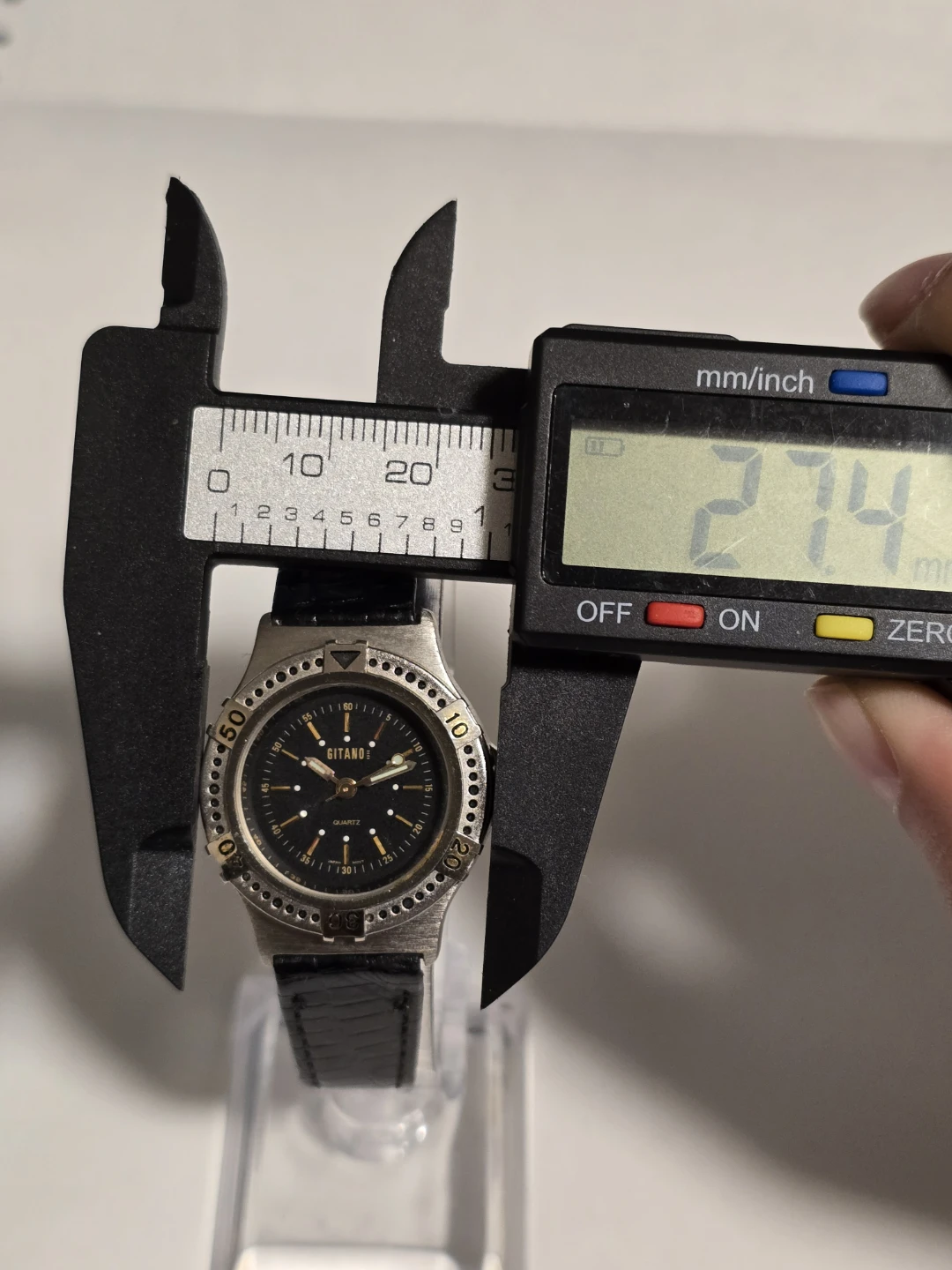 27mm Black Dial Gitano Quartz Watch - photo 2