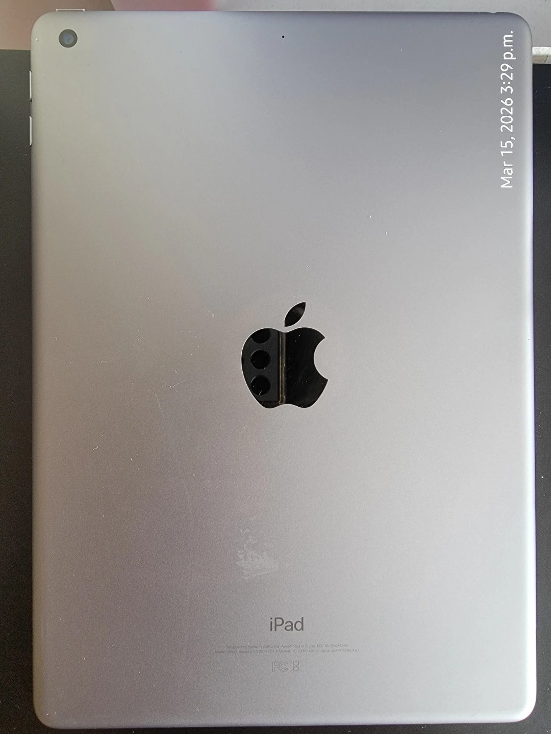 Apple ipad 6th gen 32GB WIFI only - photo 2
