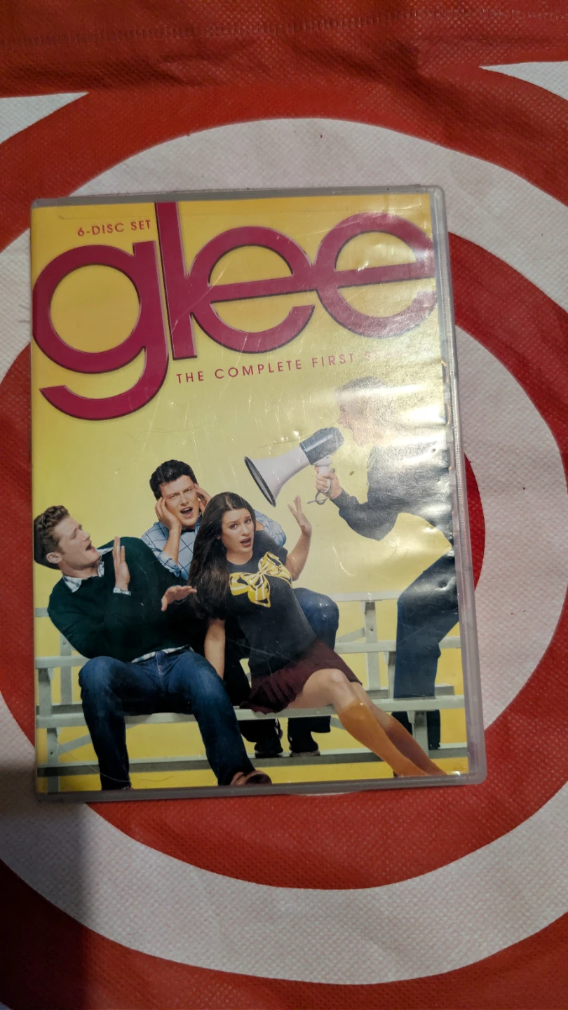 Glee The Complete First Season DVD Set - photo 4