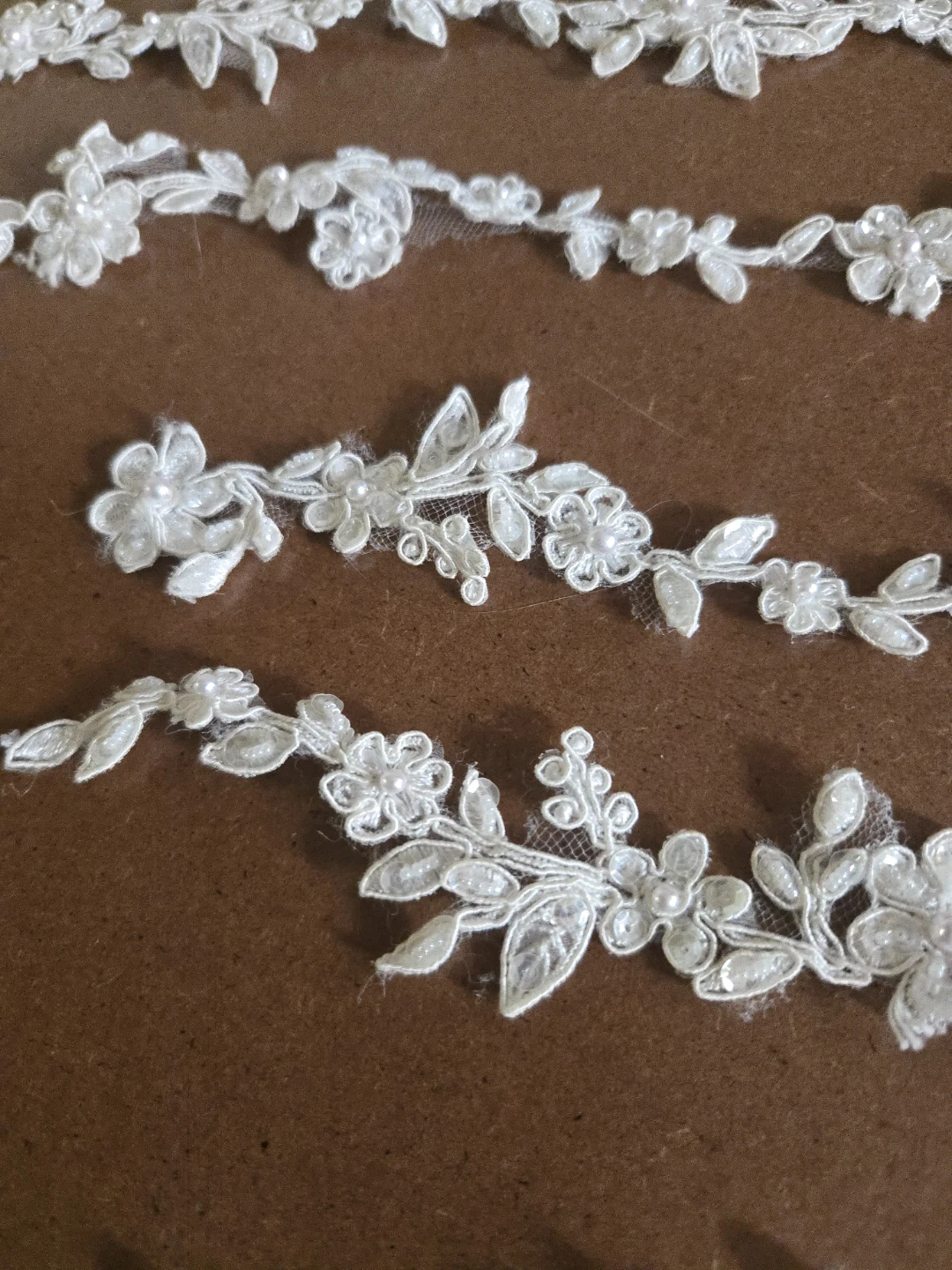 Light Ivory Lace Floral Trim with Pearls - photo 2
