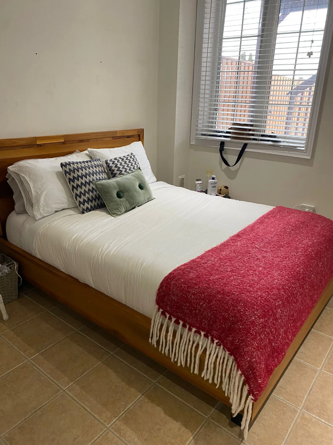 Red Herringbone Throw Blanket with Fringe - photo 3