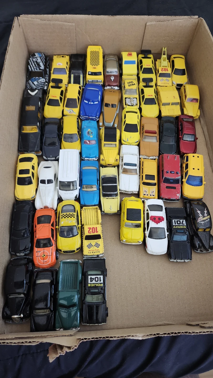 Matchbox scale Die-Cast Toy Cars - Assorted