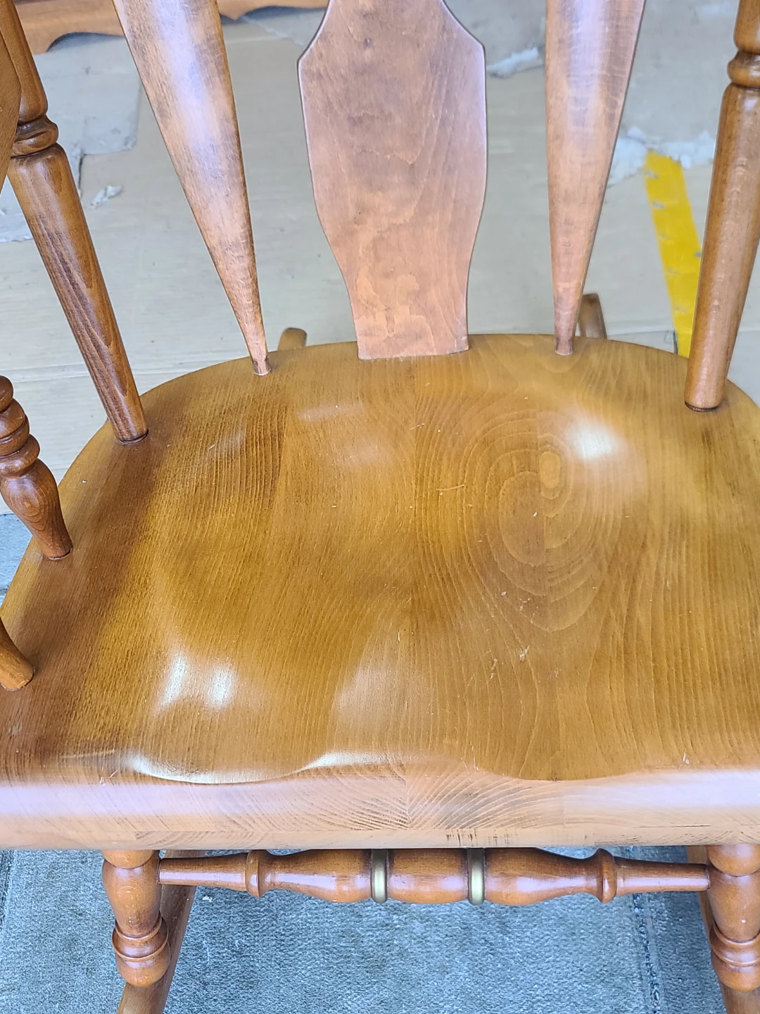 Wooden Rocking Chair - photo 4