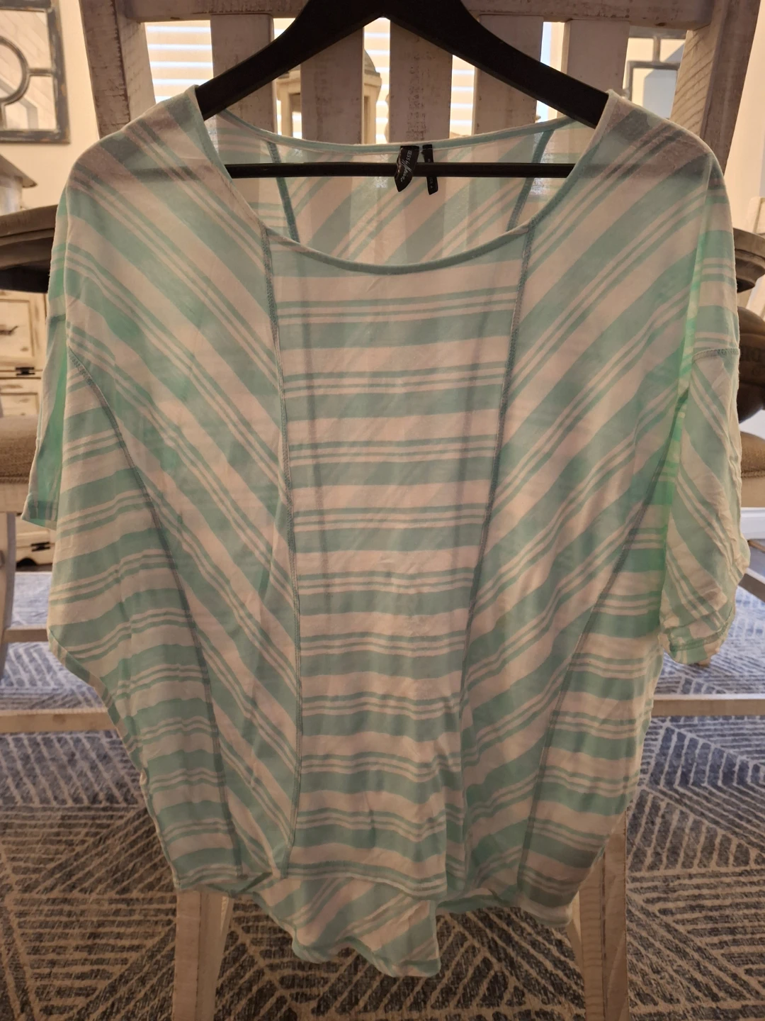Guess shirt