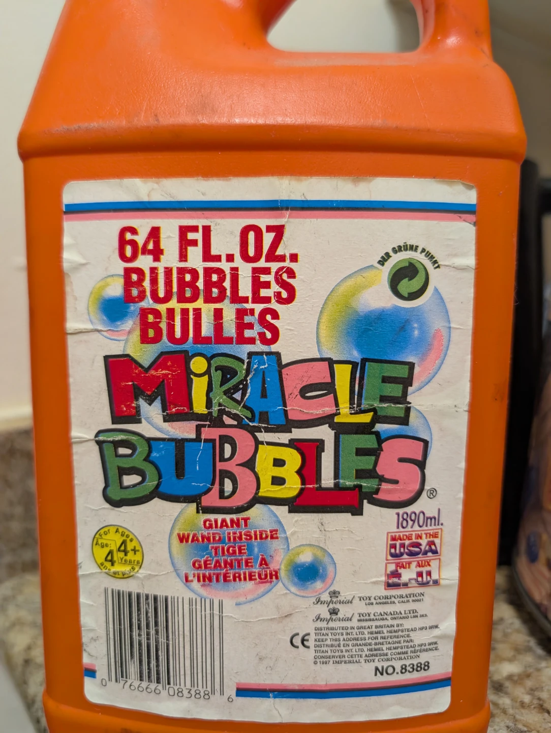 🧡 Vintage Miracle Bubbles 64 Fl. Oz. with Giant Wand