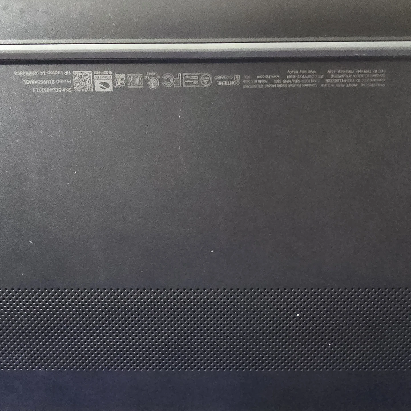 HP Laptop 14-em0xxx with AMD Athlon Silver 7120U Processor - photo 2