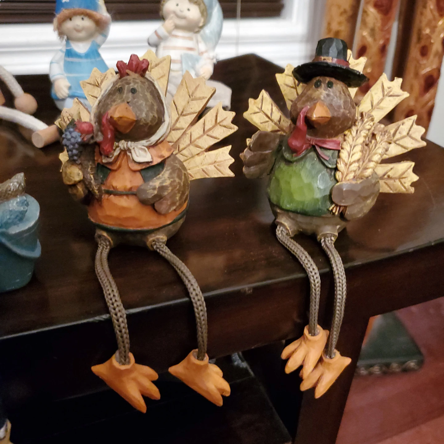 Vintage Collectibles 8 Piece Shelf Sitter Figurines - photo 3