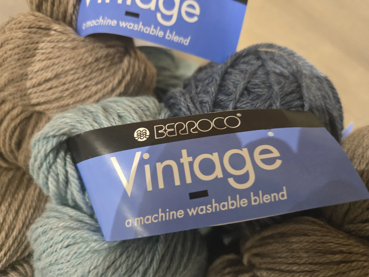 Berroco Vintage Yarn Bundle - Machine Washable Blend - photo 2