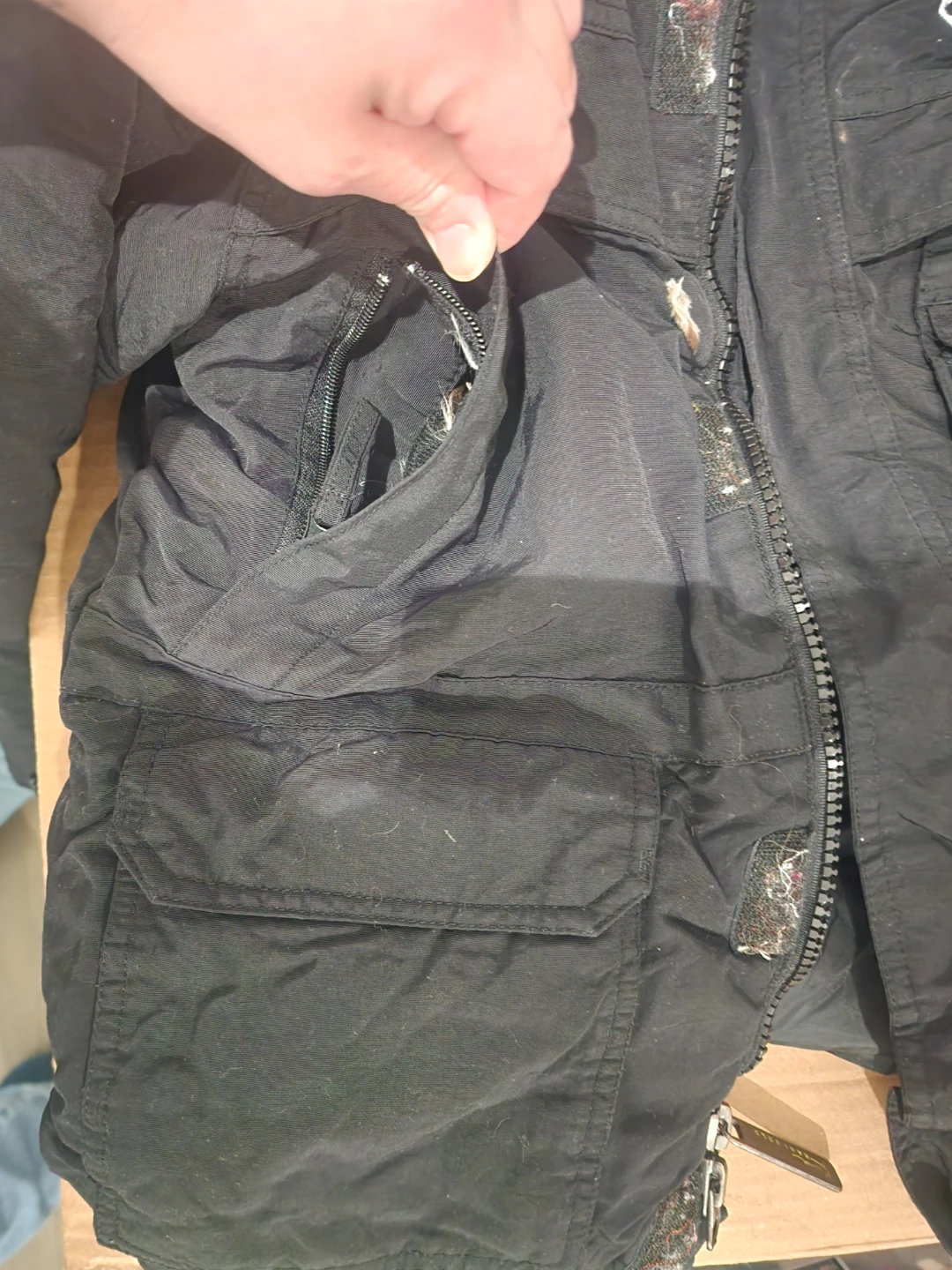 Size 8 KANI GOLD Black Hooded Winter Jacket - photo 4