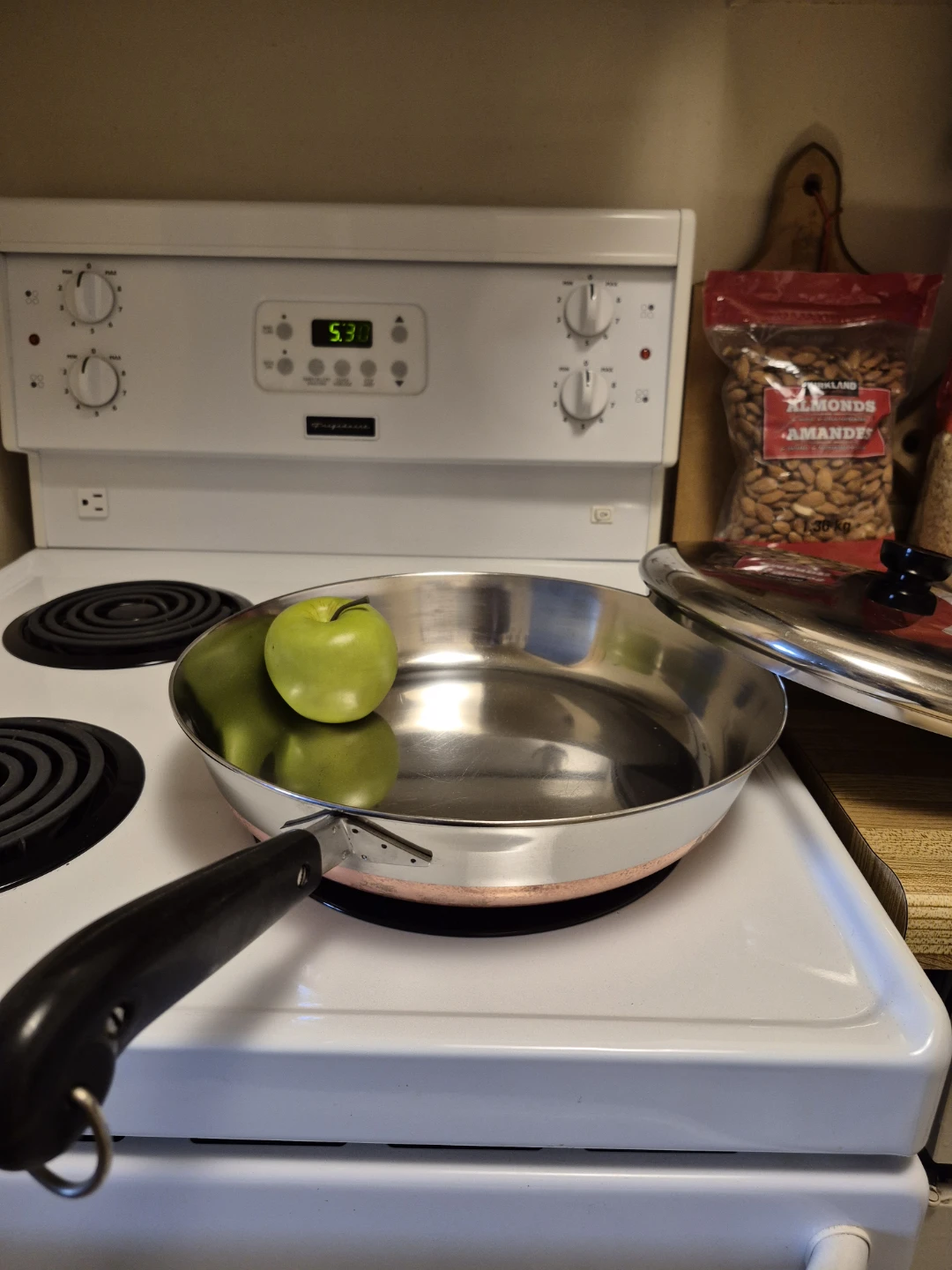 Revere Ware Large Vintage Skillet Pan + Lid: Copper Bottom - photo 4