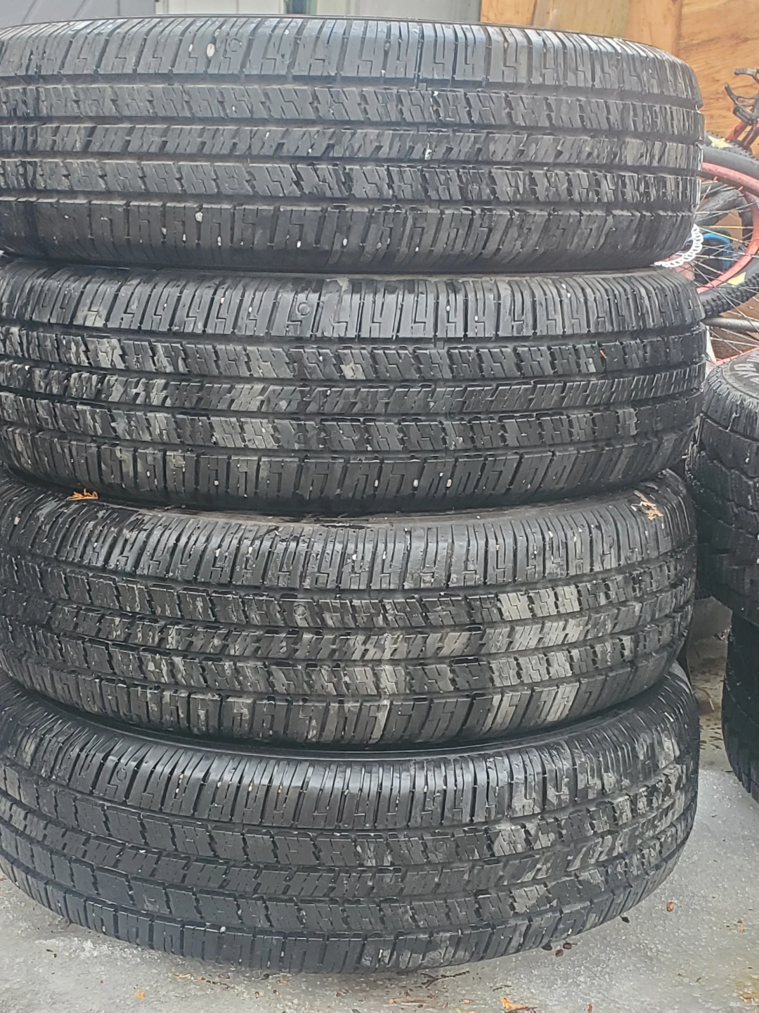 Set of 4 - 791 Touring A/S Tires P215/75R14 - photo 3