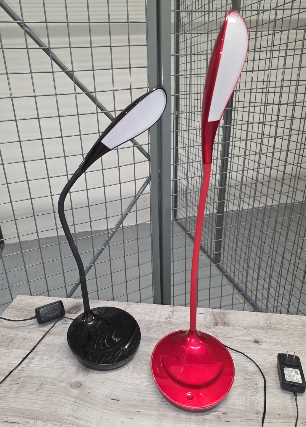 Set of 2 LED Desk Lamps (Black & Red) - photo 2