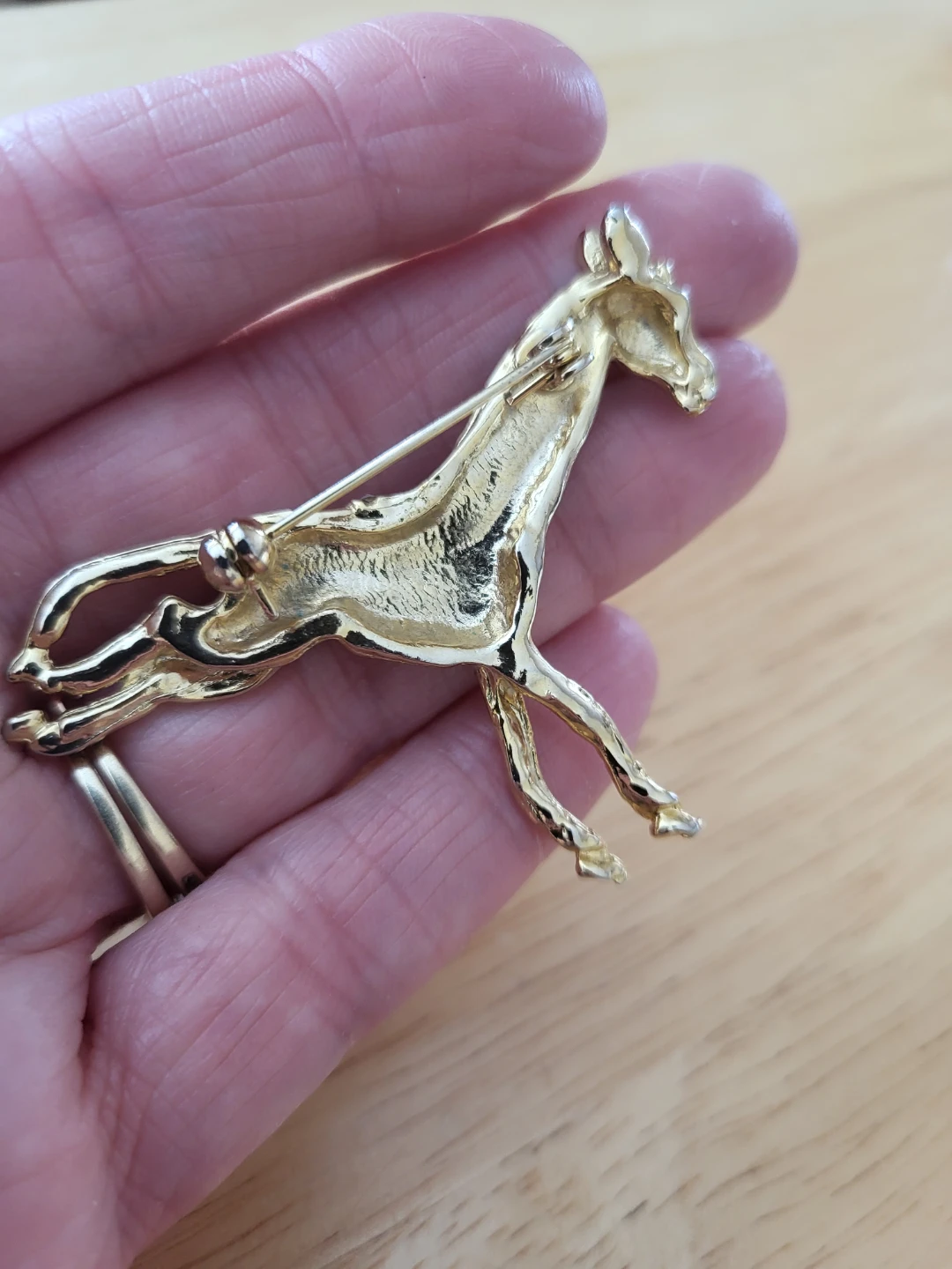 Gold-tone Giraffe Brooch with Rhinestones - photo 2