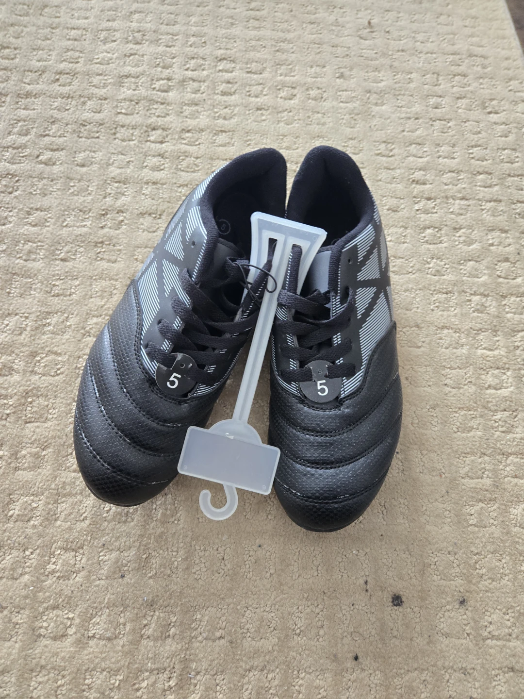Black Youth Soccer Cleats Size 5