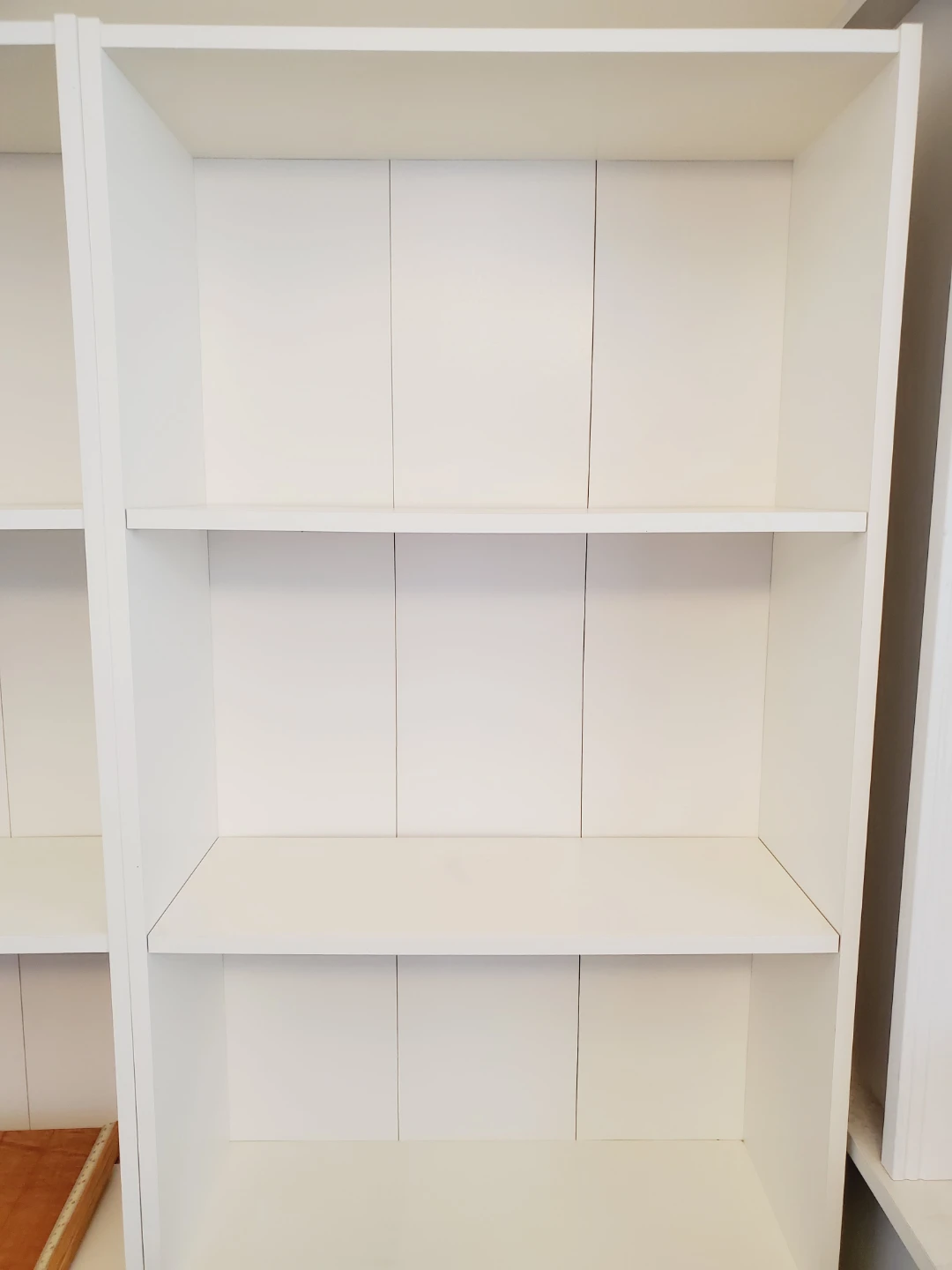 🧡 Two (2) White 5-Shelf Bookcase - photo 2