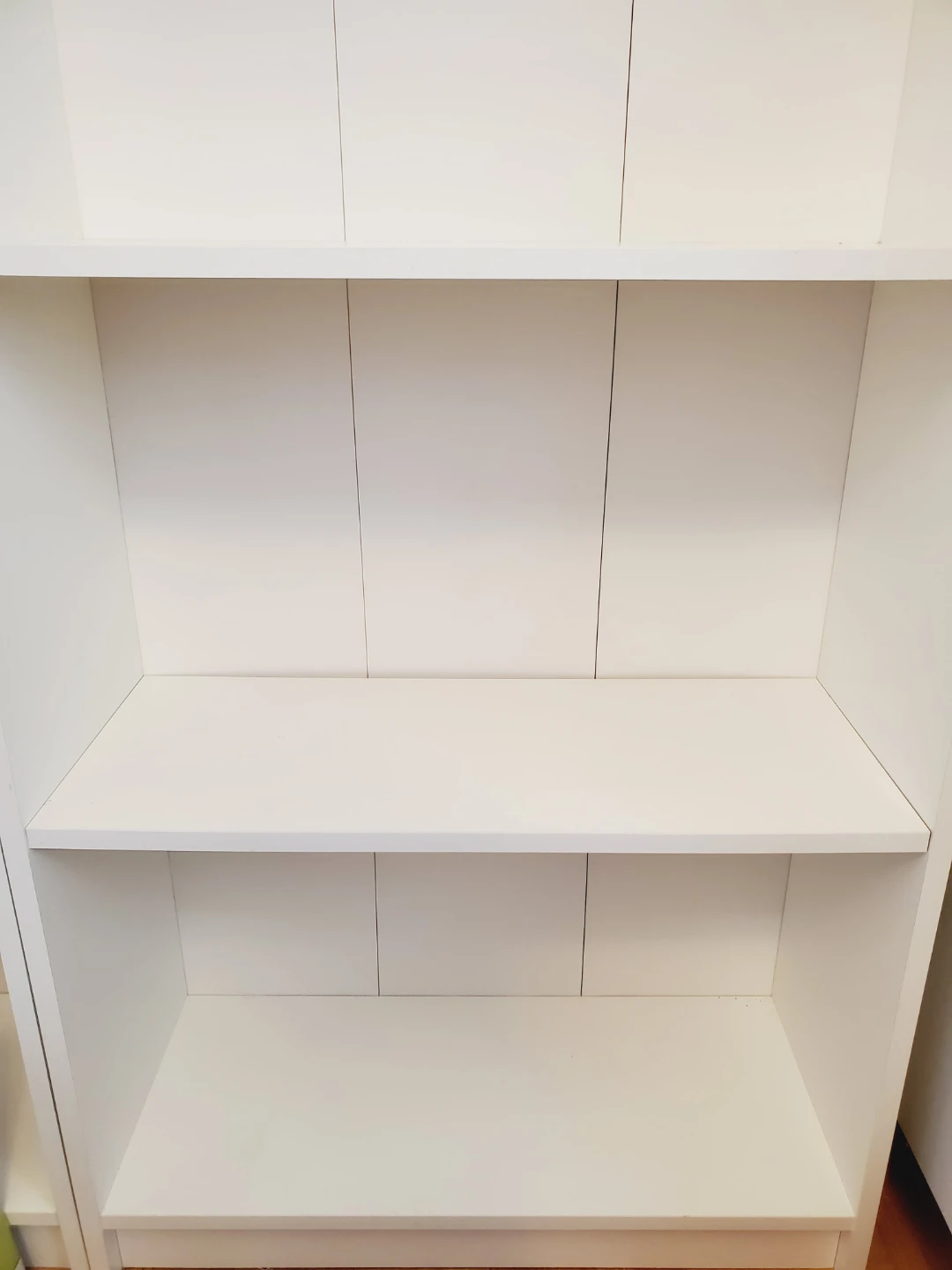 🧡 Two (2) White 5-Shelf Bookcase - photo 3