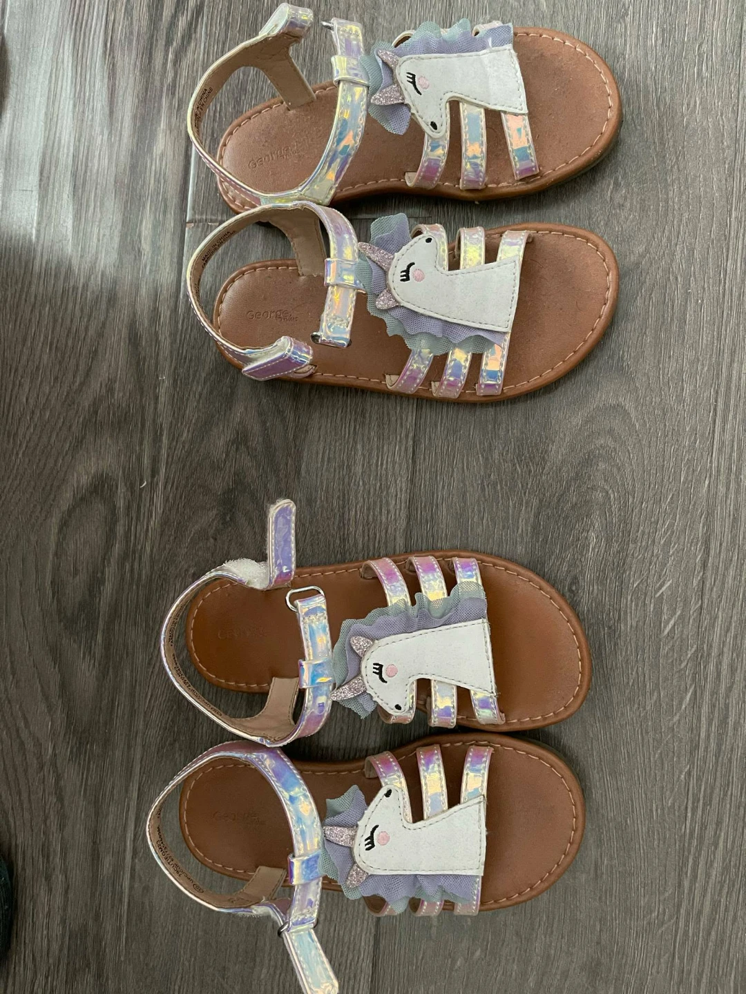 2 pairs Kids for girls 6yrs to 8yrs old., 1 sandals 8 yrs old