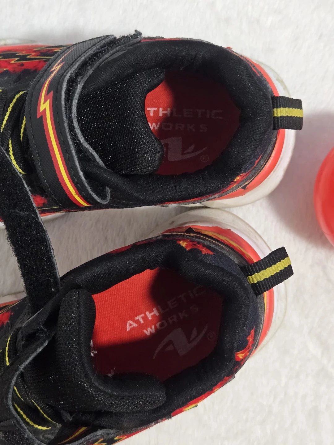 Athletic Works Kids Shoes Size 6 - photo 2