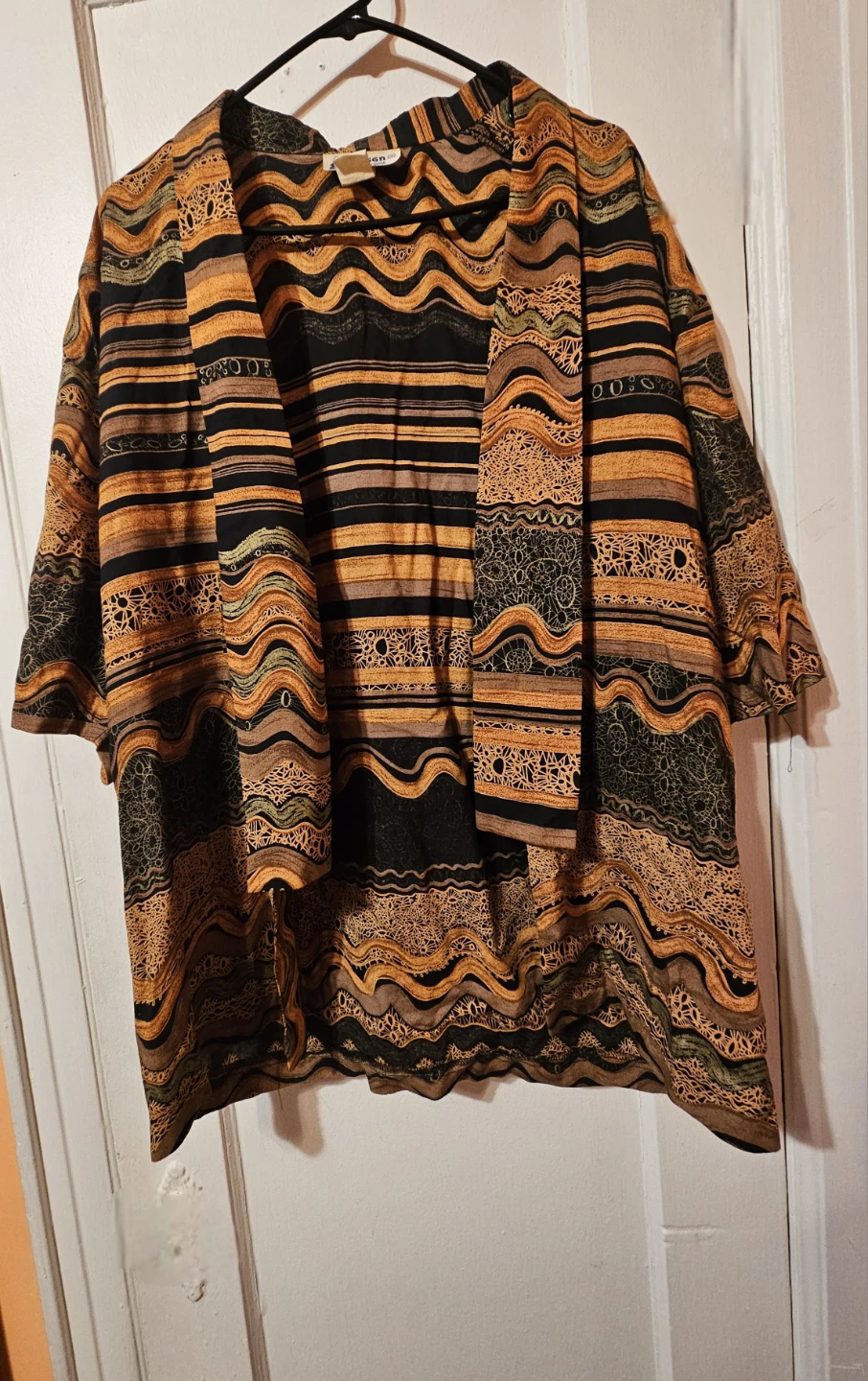 Women's long opened front shirt - photo 3