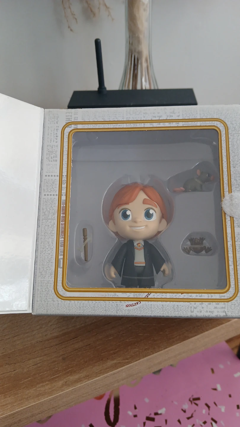 Funko 5 Star Ron Weasley Vinyl Figure - photo 2