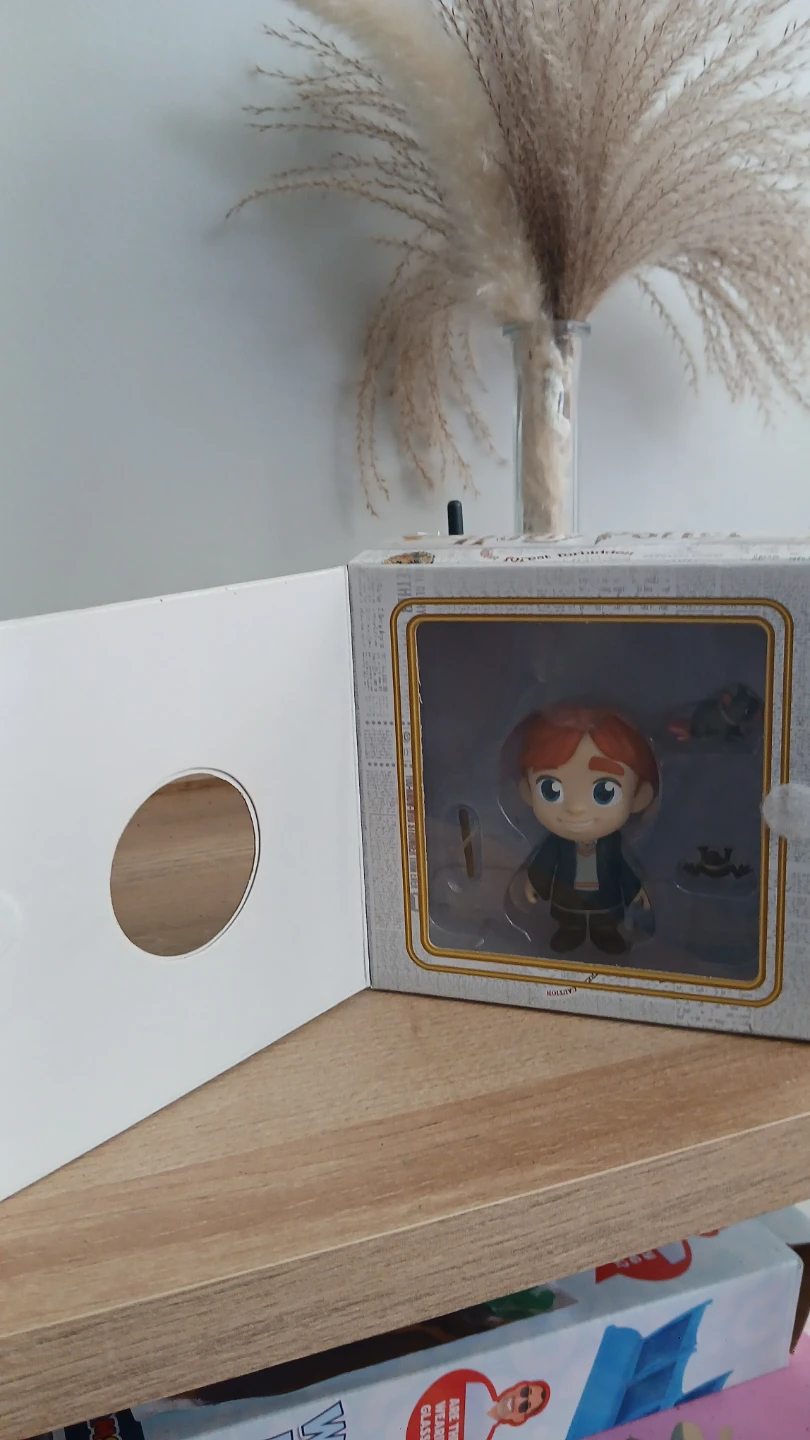 Funko 5 Star Ron Weasley Vinyl Figure - photo 3