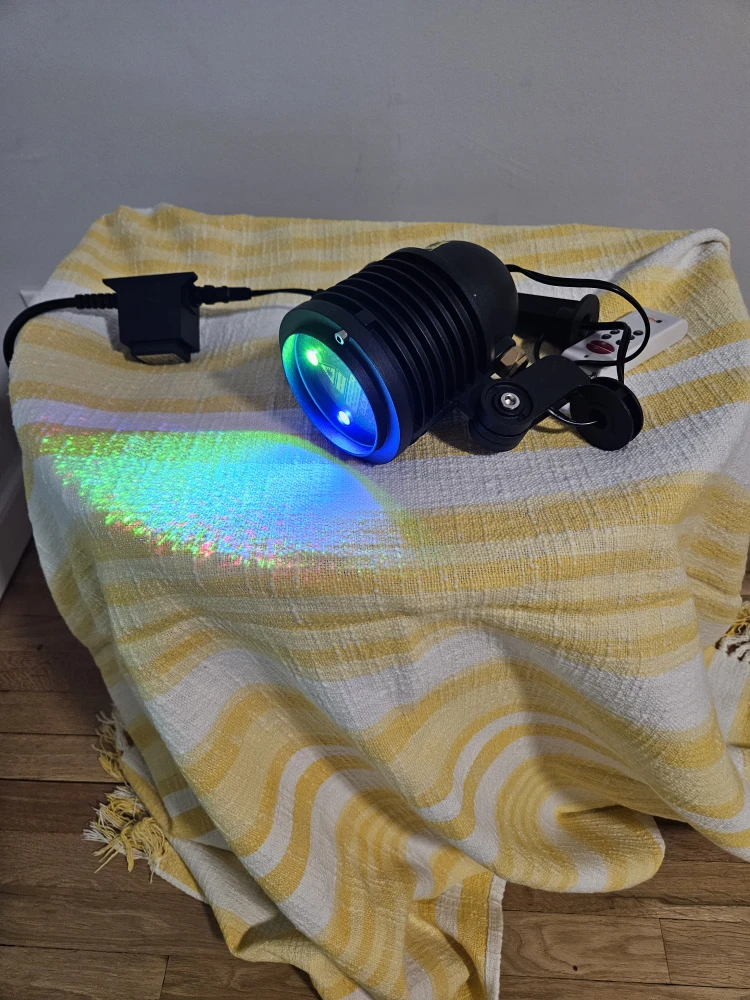 Star Projector Light with Remote - photo 2