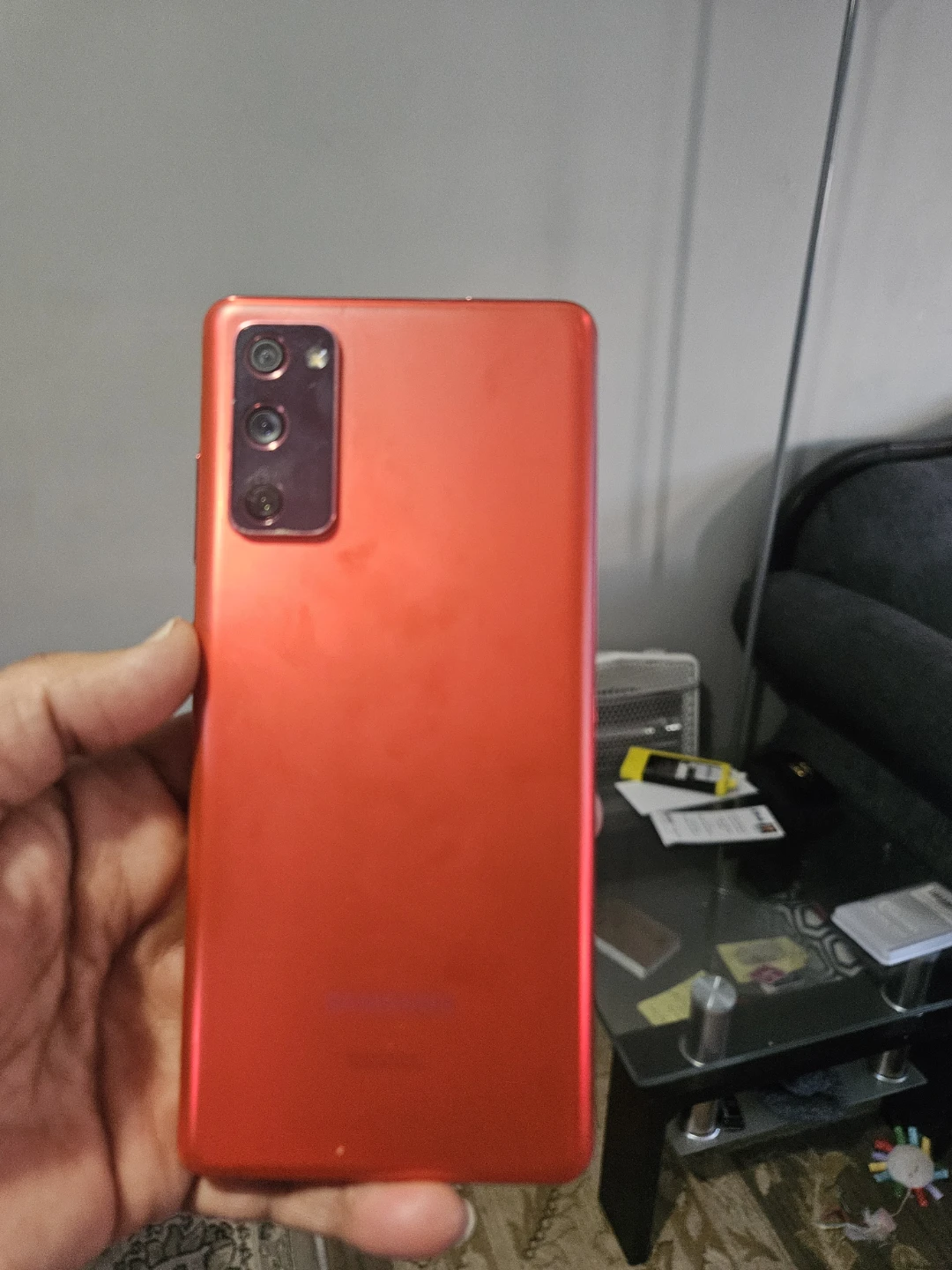 UNLOCKED Samsung Galaxy S20 FE 5G Cell Phone - Red