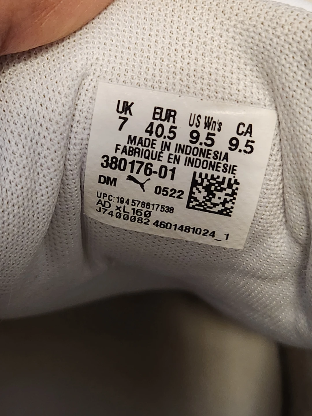 Puma Women's White Leather Sneakers Size 9.5 - photo 3