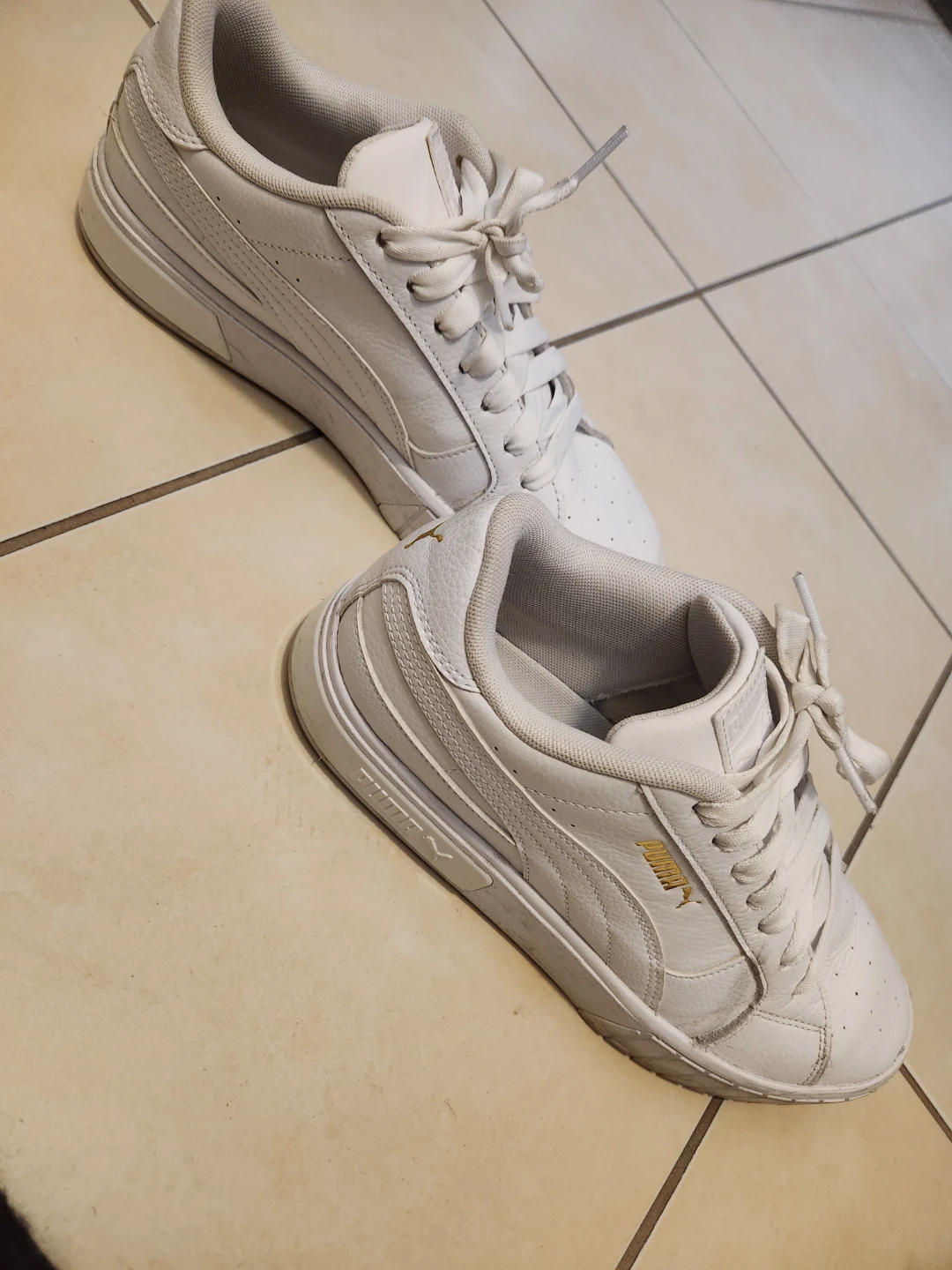 Puma Women's White Leather Sneakers Size 9.5 - photo 4