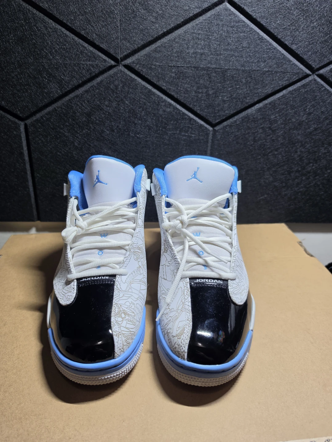 Jordan Dubzero Shoes - US Size 11 - photo 2