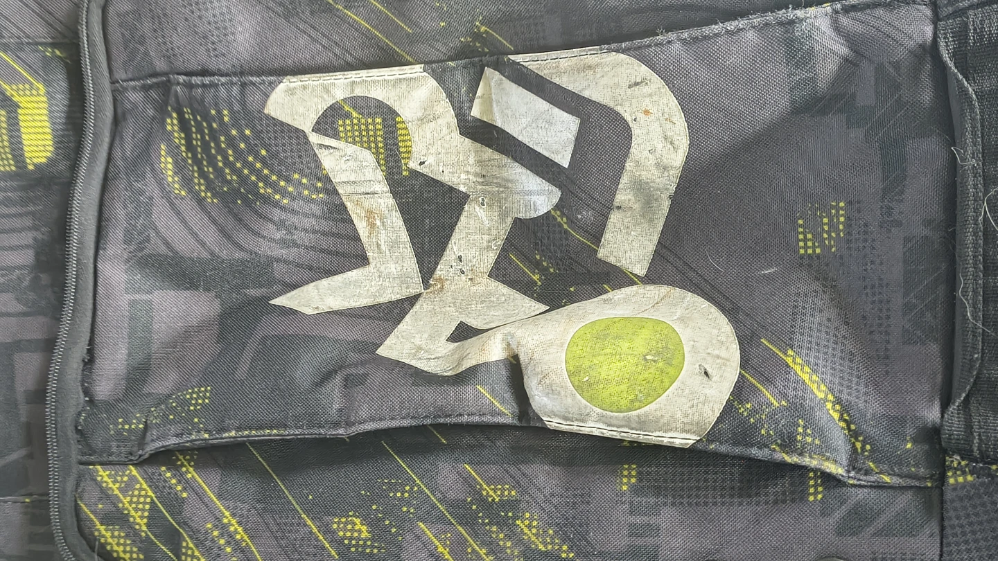 Oakley Rolling Duffle Bag - photo 4