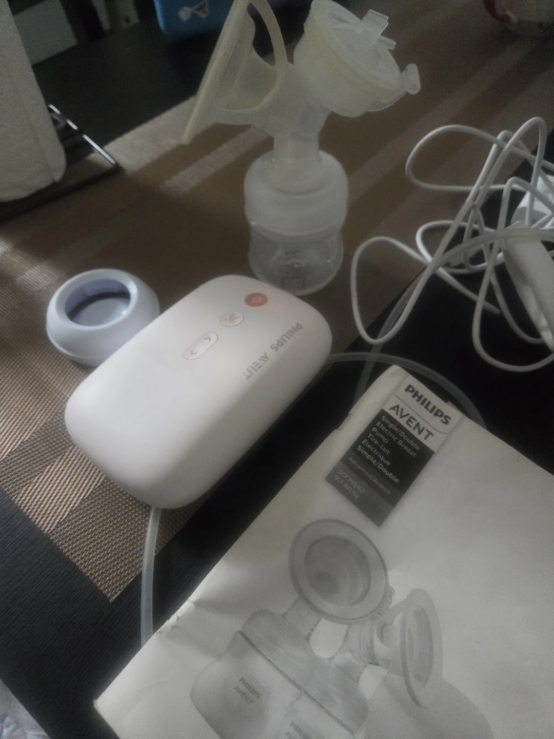 Philips Avent Electric Breast Pump - photo 3