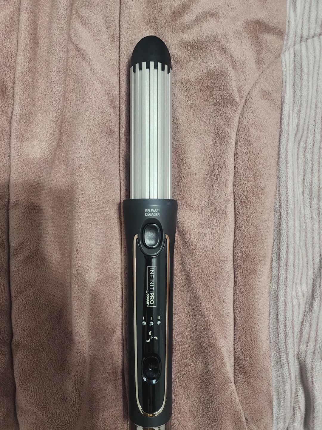 Conair InfinitiPro Cool Air Styler - photo 3