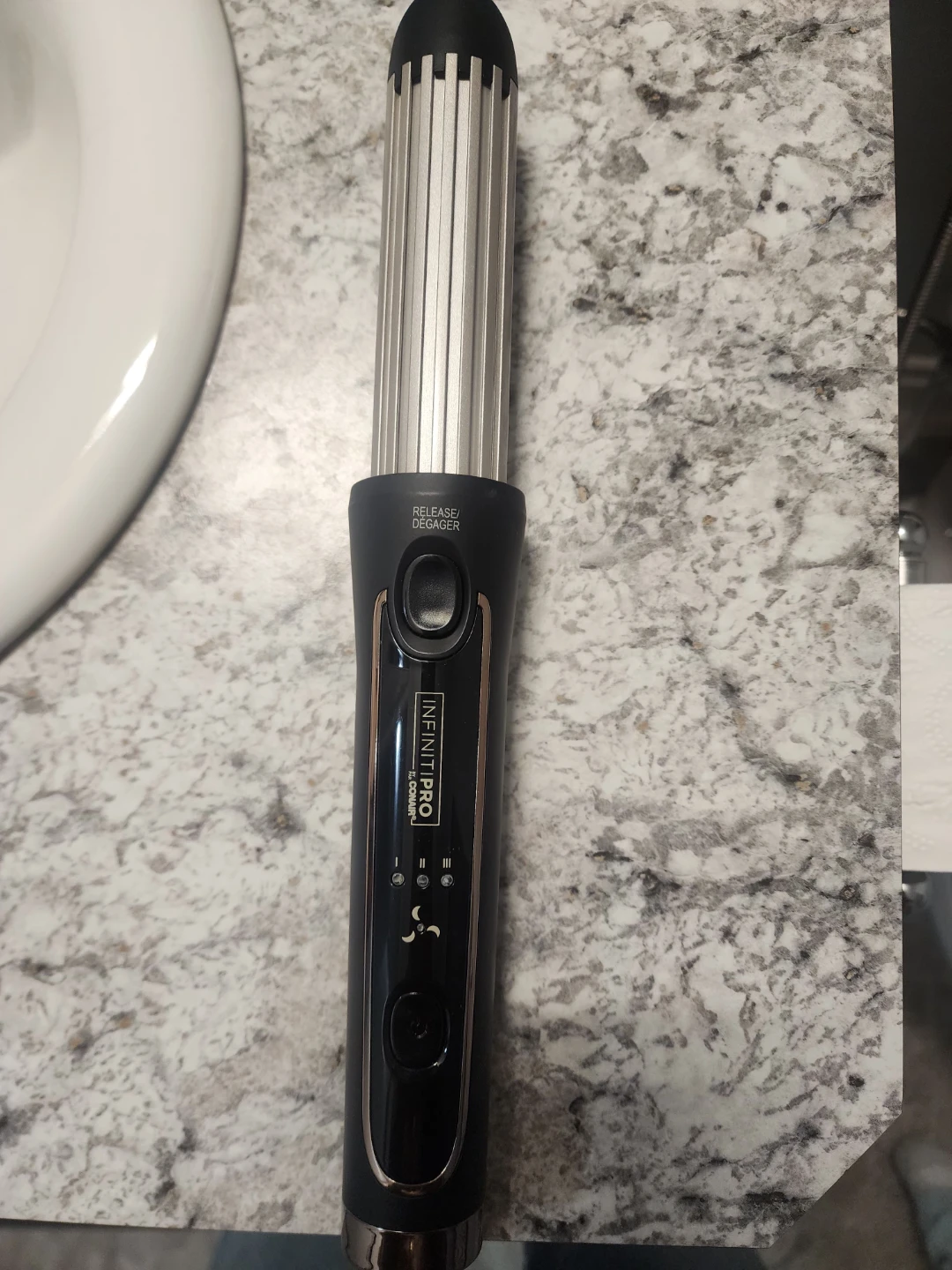 Conair InfinitiPro Cool Air Styler - photo 4