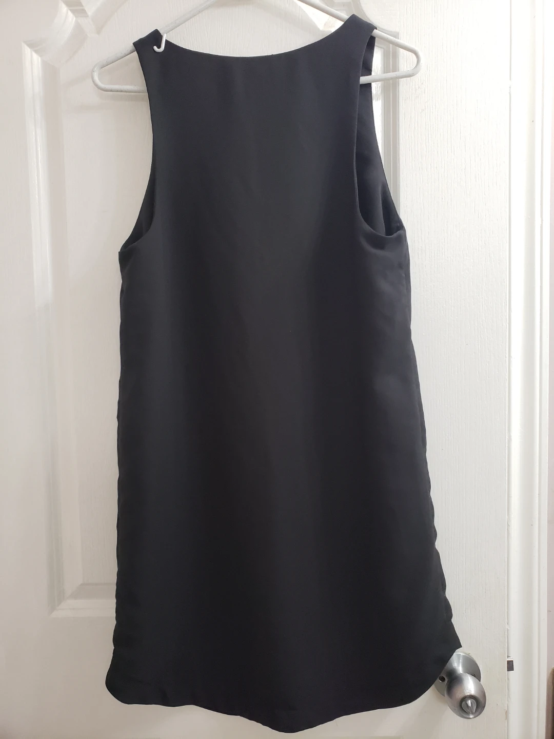 H&M Black Sleeveless Dress Size 8 - photo 2
