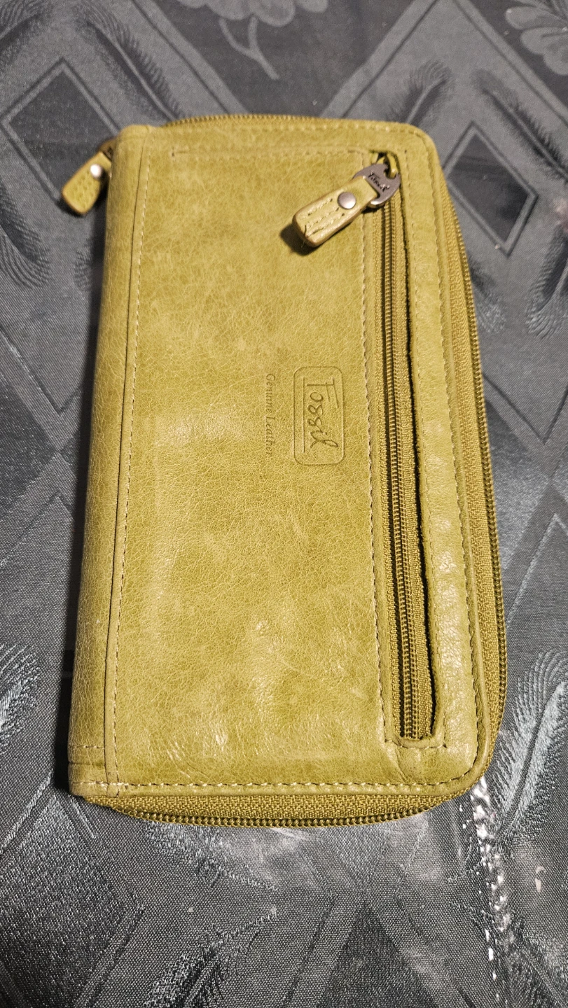 Fossil Genuine Leather Wallet