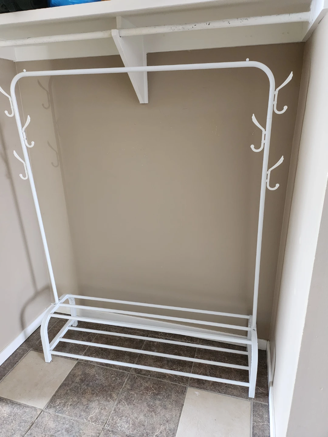 White Metal Garment Rack with Shoe Shelf - photo 2