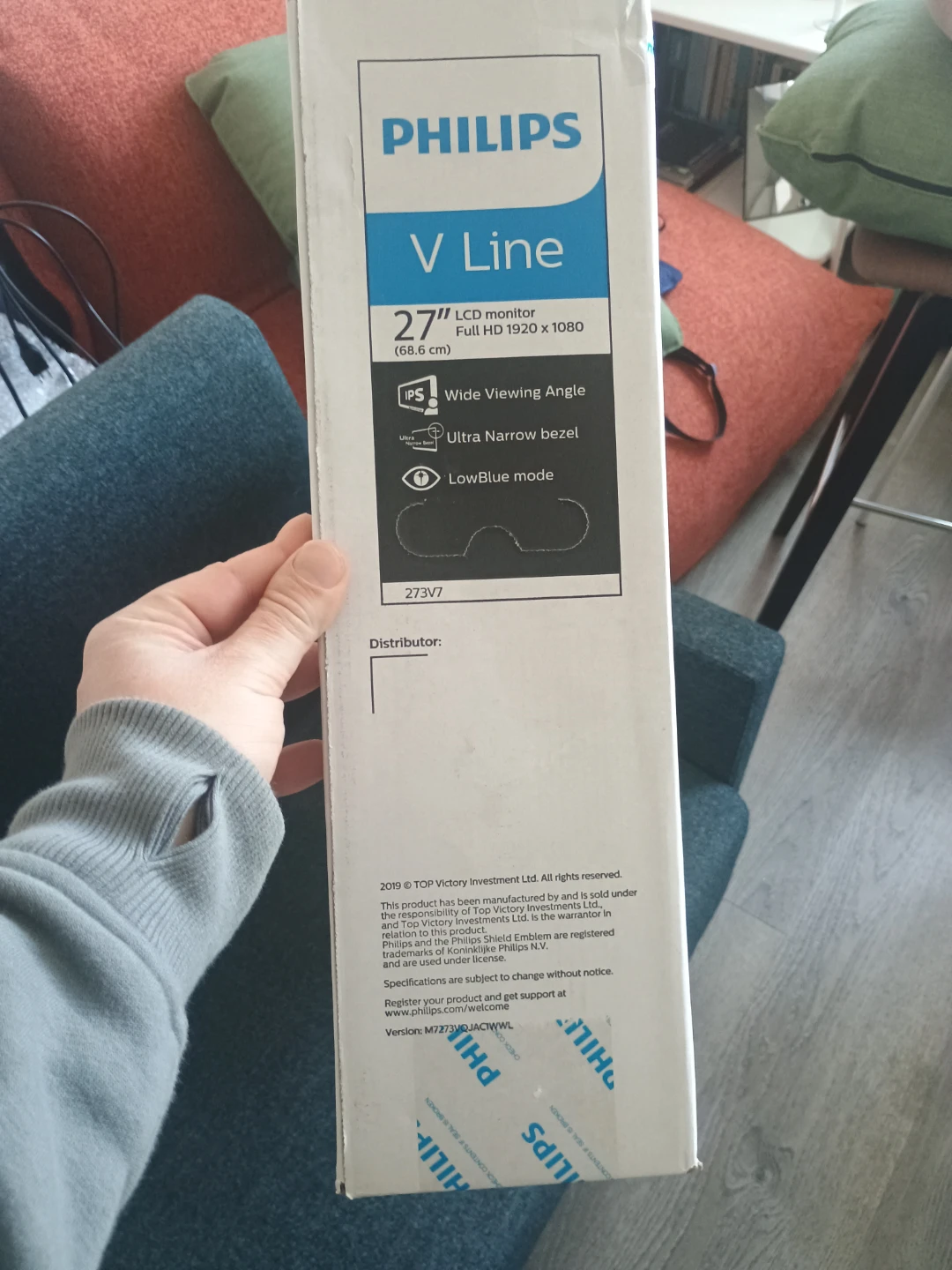 Philips V Line 27" Full HD LCD Monitor (273V7), 3 available - photo 2