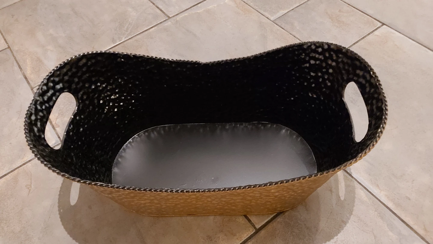 Hammered Metal Oval Basket - photo 3