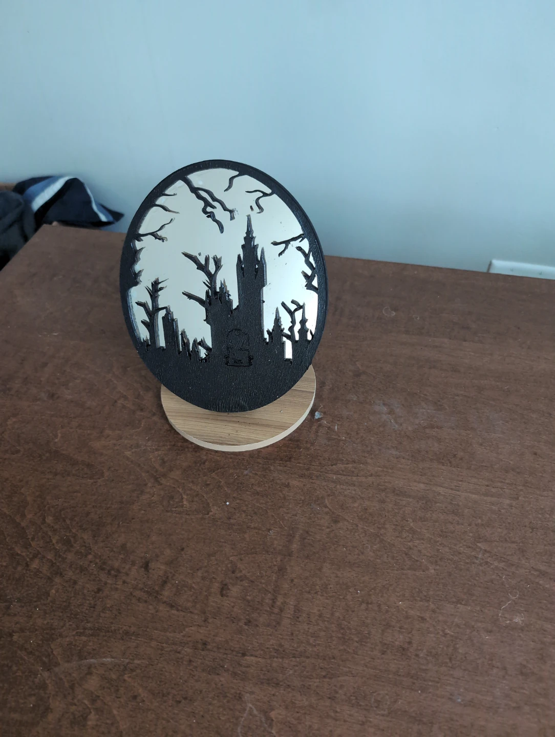 Gothic style decorative mirror art