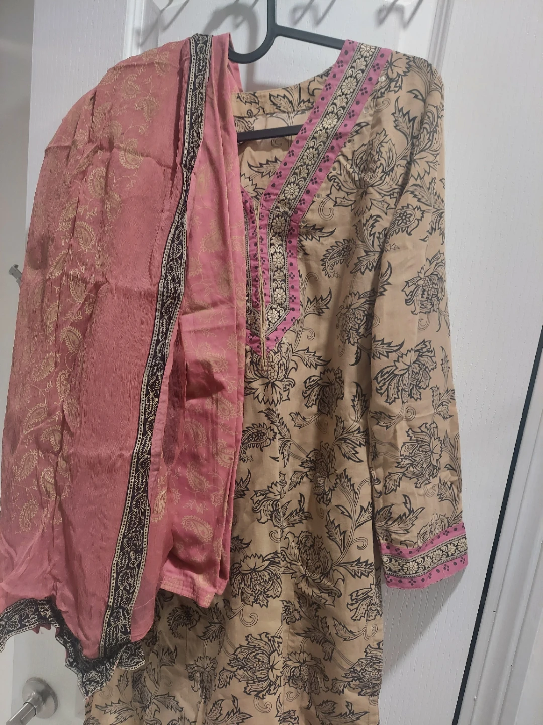 Women's Salwar Kameez with Dupatta - photo 4